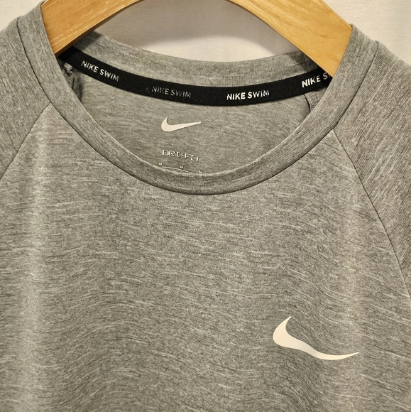 Nike - Swim T-Shirt - Grey - Picture 8 of 13
